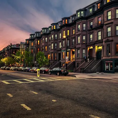 Stylish Downtown Studio In The South End, C. Ave #1